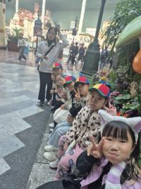 �̹����� Ŭ���Ͻø� ū�̹����� ���� �� �ֽ��ϴ�